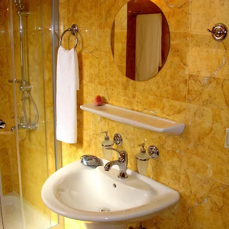 Vila Asteri *